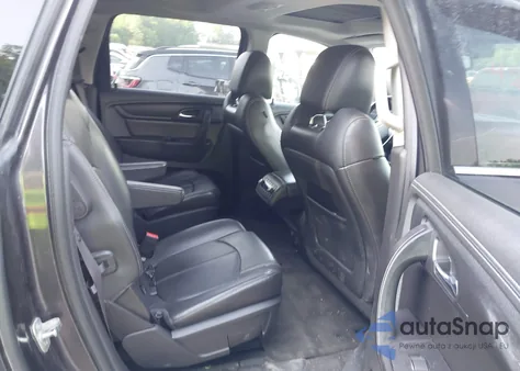 2015 Chevrolet Traverse 2Lt z USA, uszkodzony, nr VIN 1GNKVHKD5FJ110478